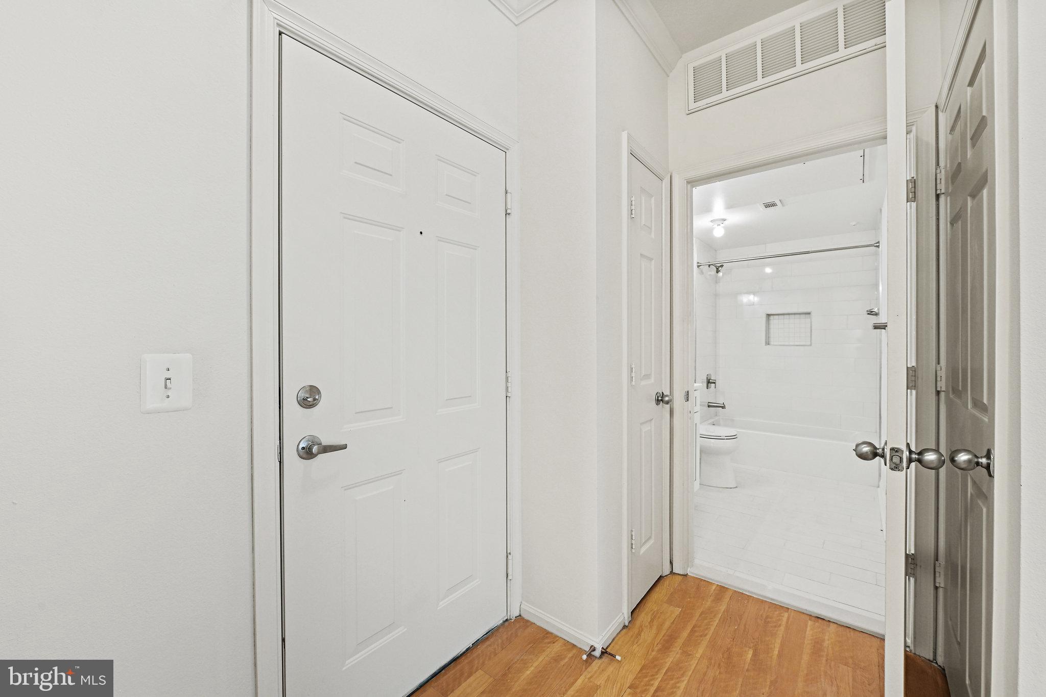 HIGH POINT AT JEFFERSON PARK - Residential