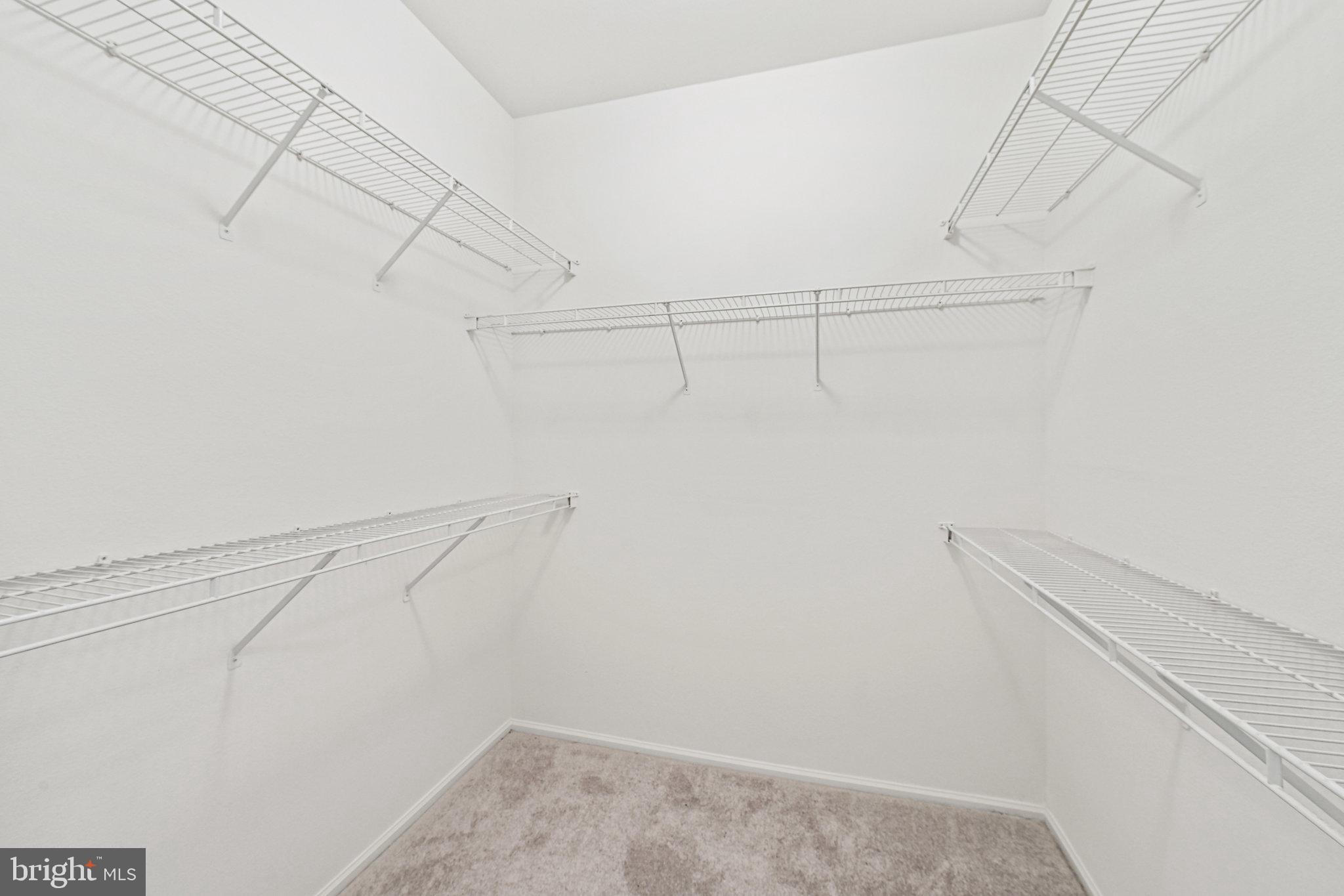 HIGH POINT AT JEFFERSON PARK - Residential