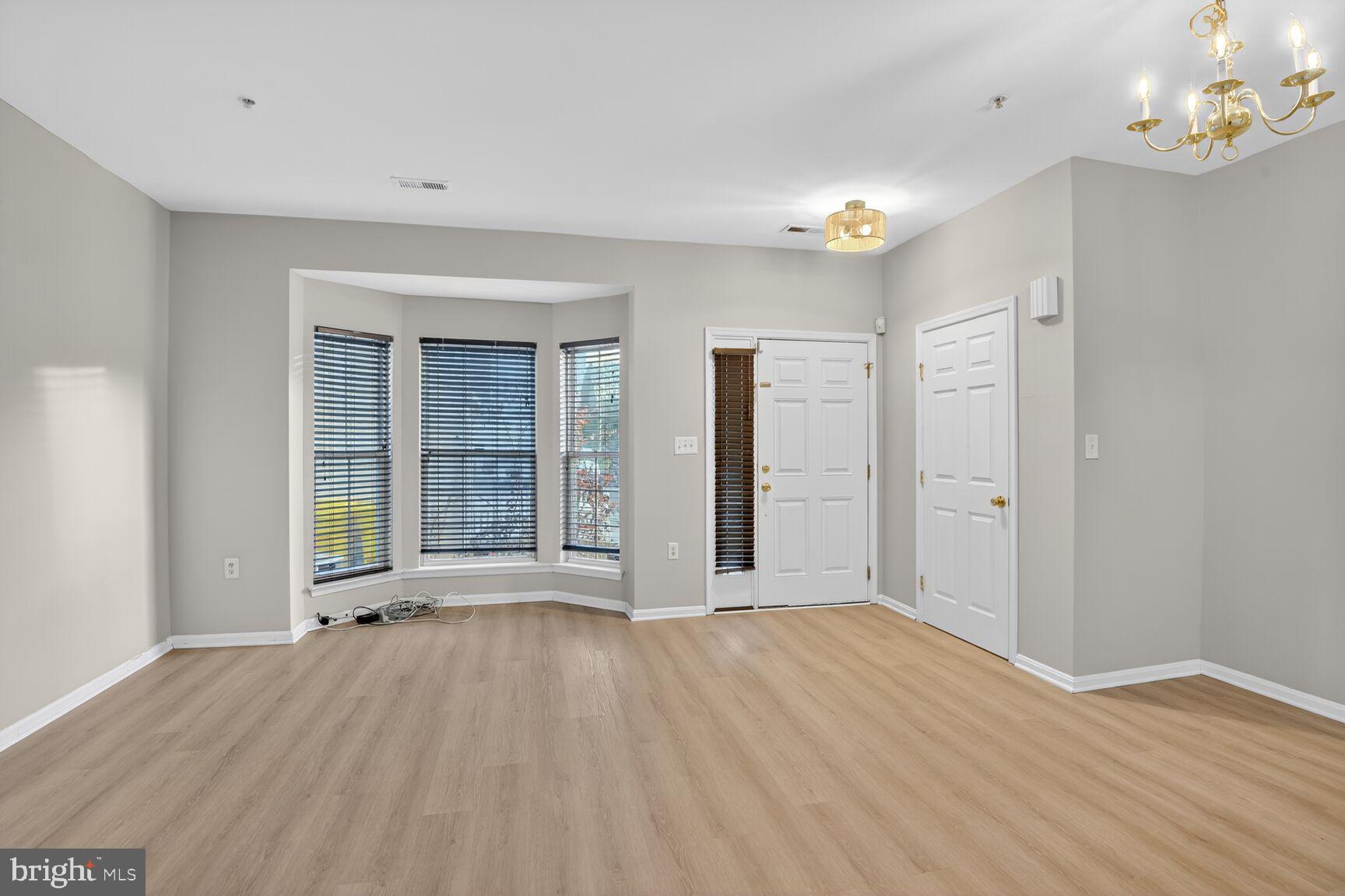 SEVEN OAKS - Residential Lease