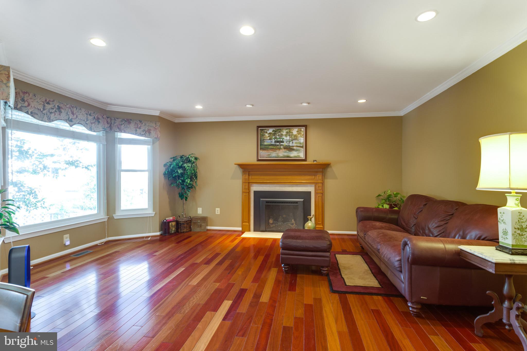 ASHFORD - Residential