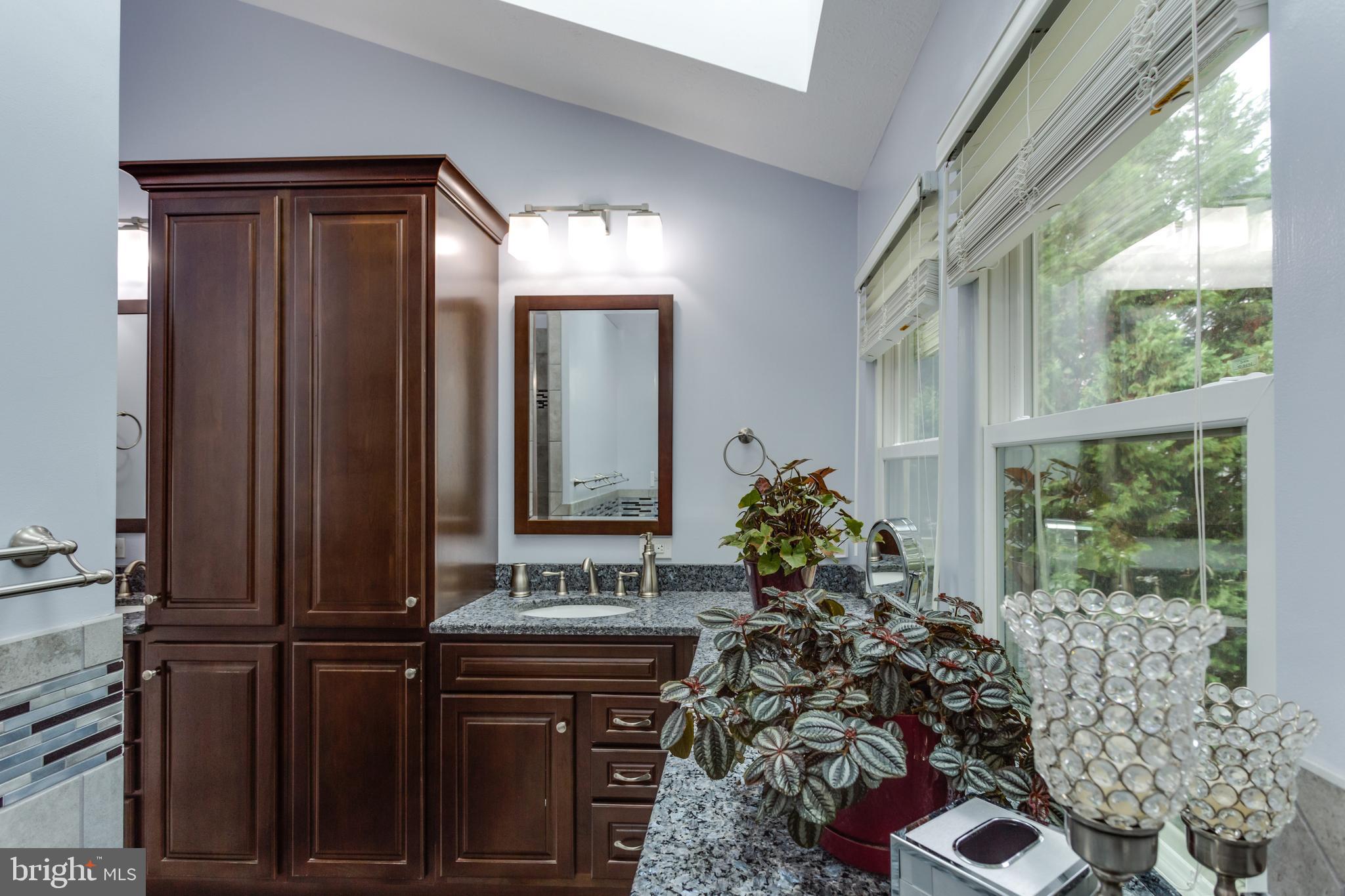 ASHFORD - Residential