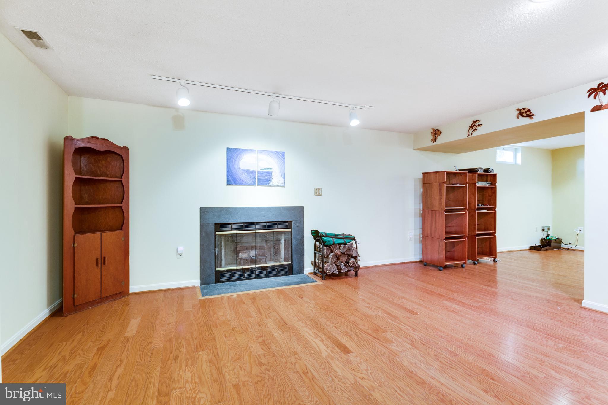 ASHFORD - Residential