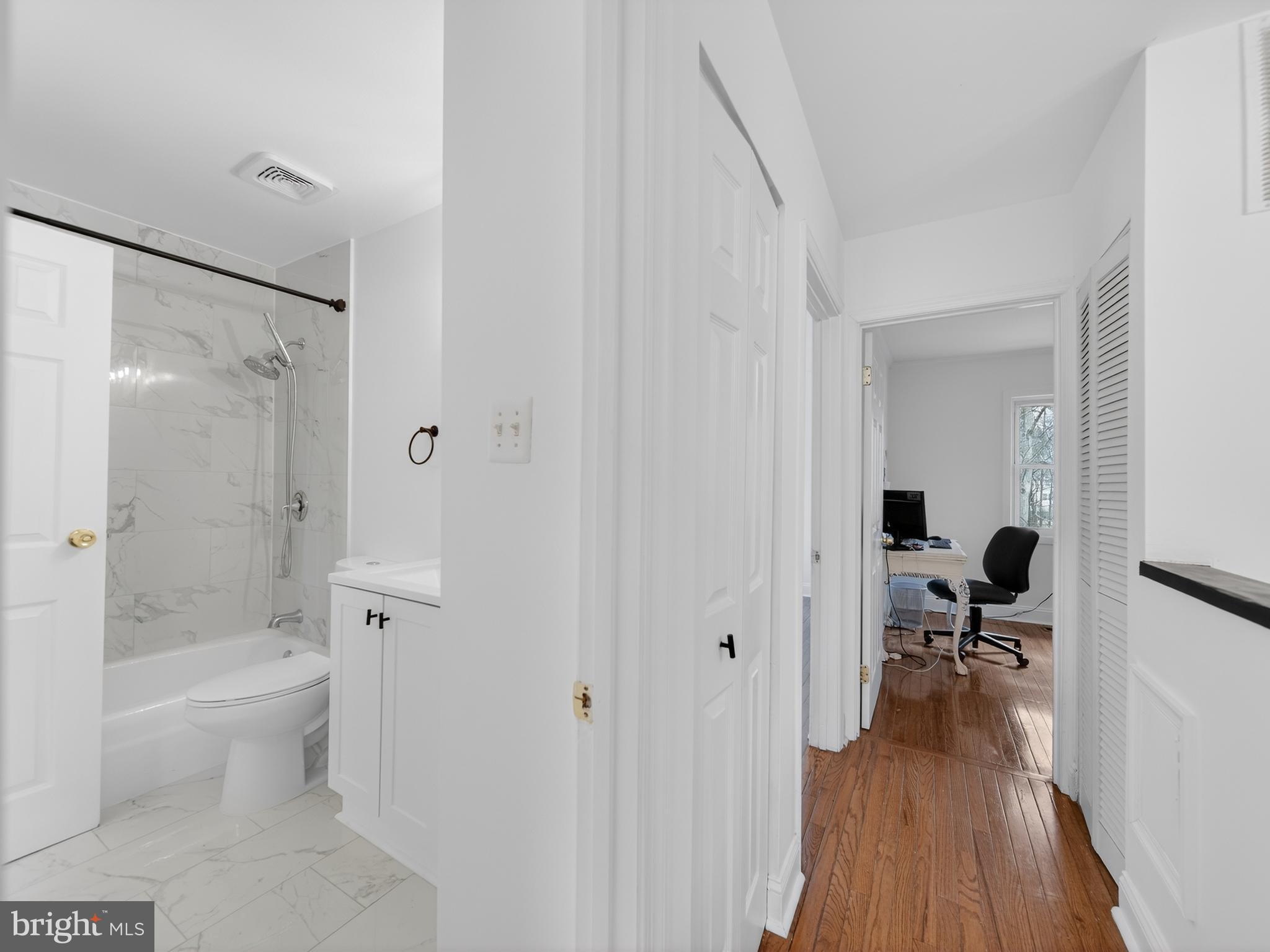 GREENFIELD FARM - Residential