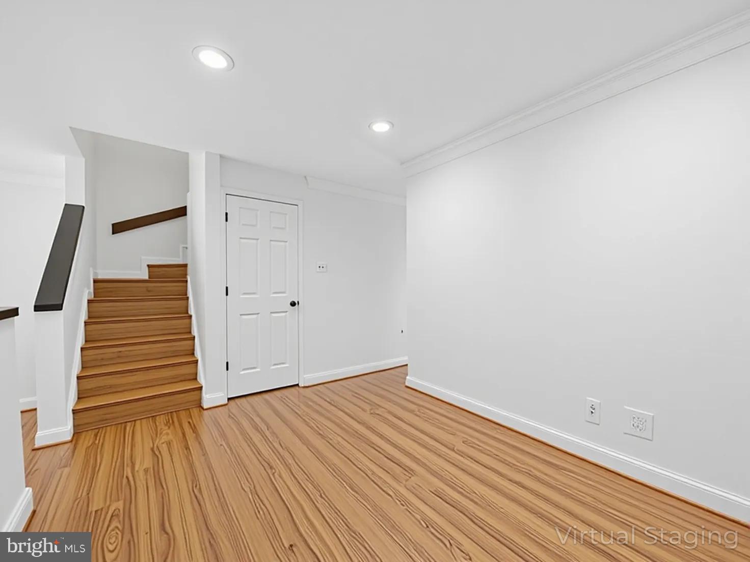 GREENFIELD FARM - Residential