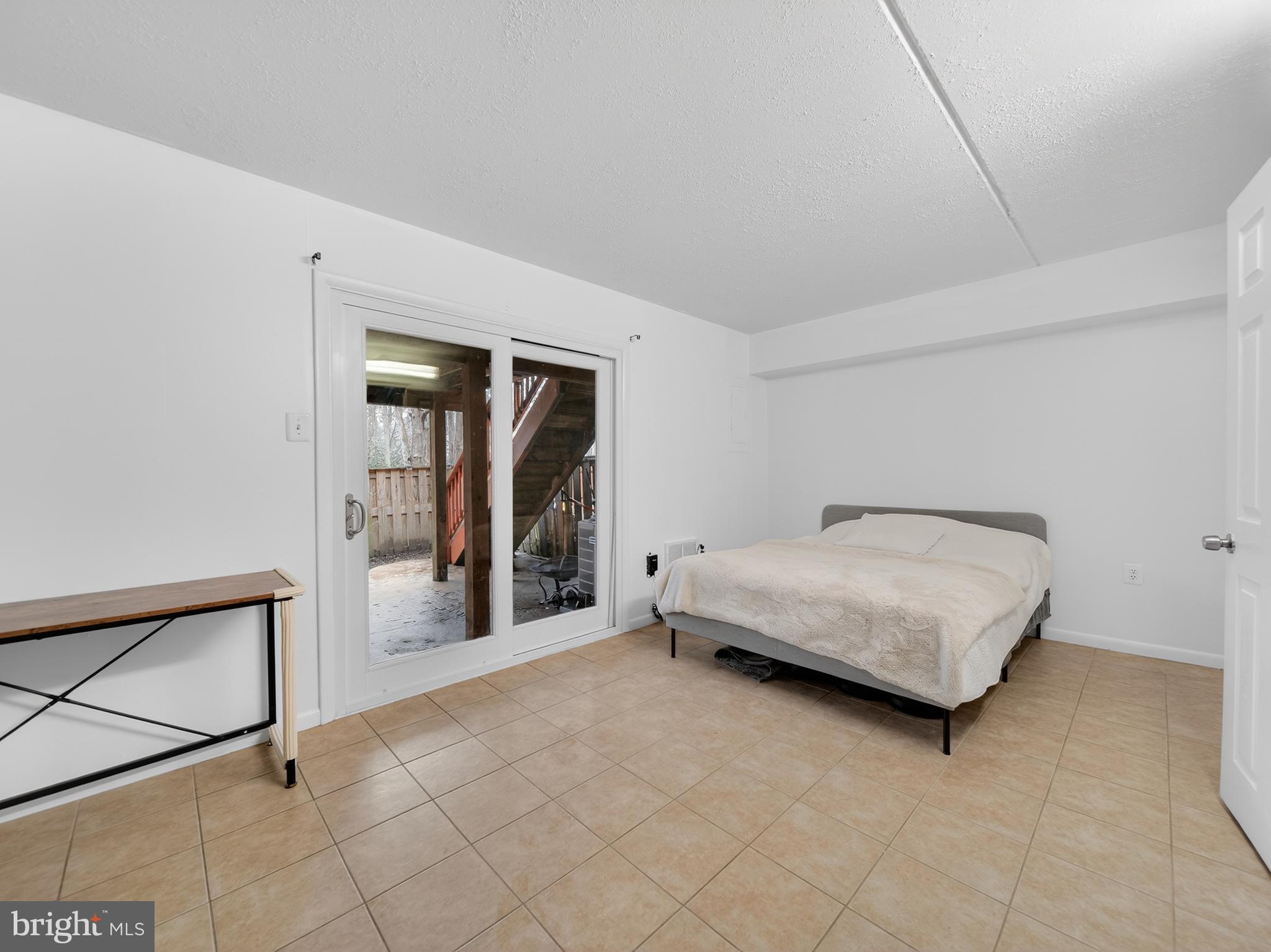 GREENFIELD FARM - Residential