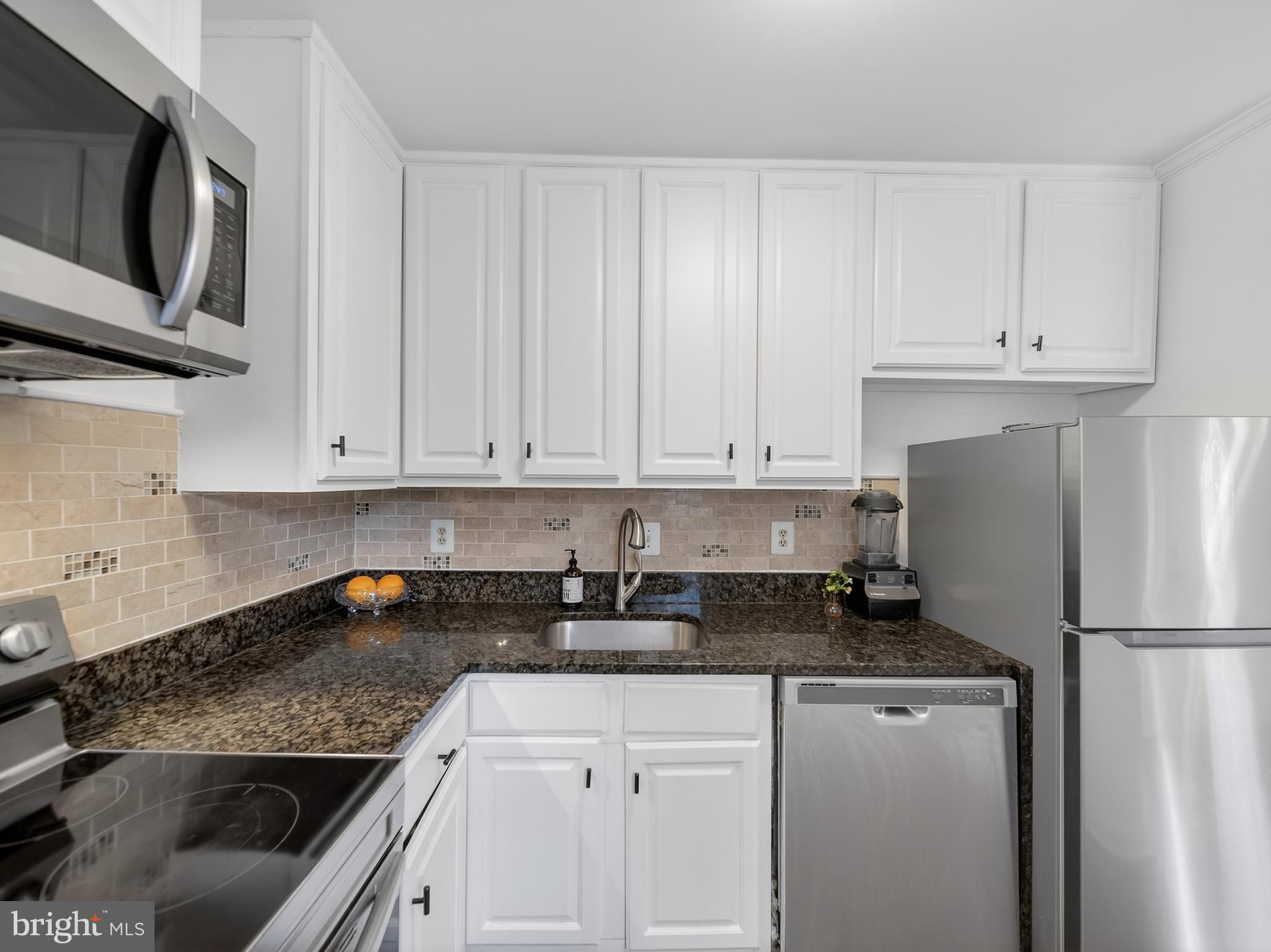 GREENFIELD FARM - Residential