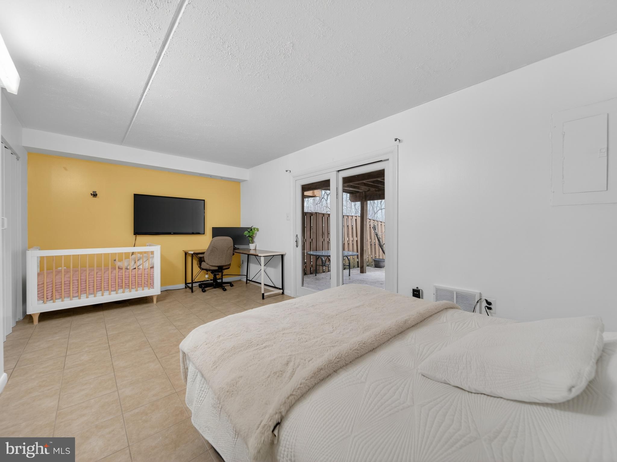 GREENFIELD FARM - Residential