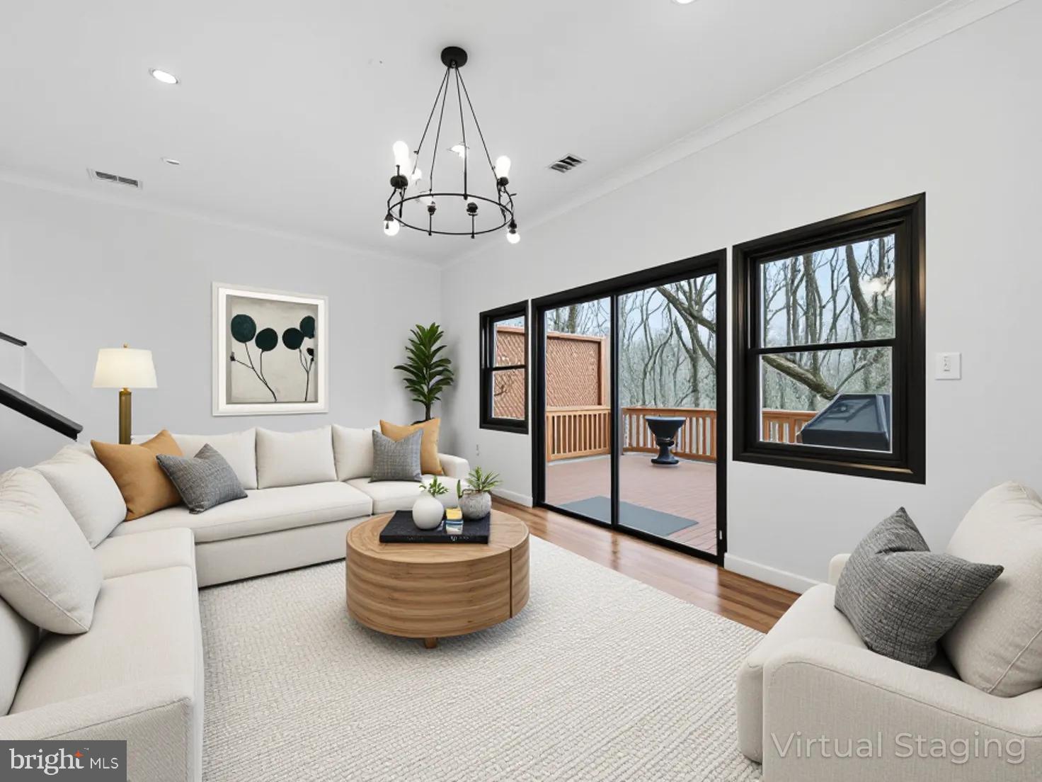 GREENFIELD FARM - Residential