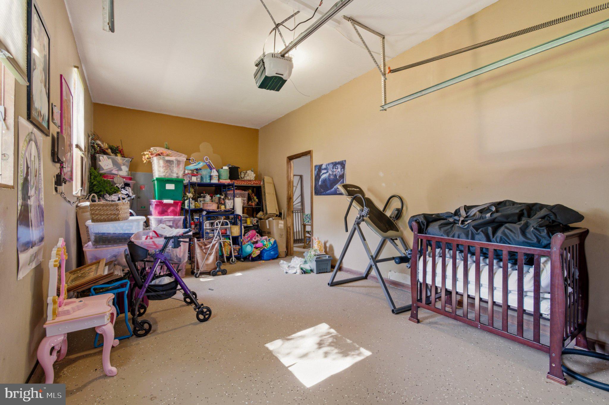 CHELTENHAM - Residential