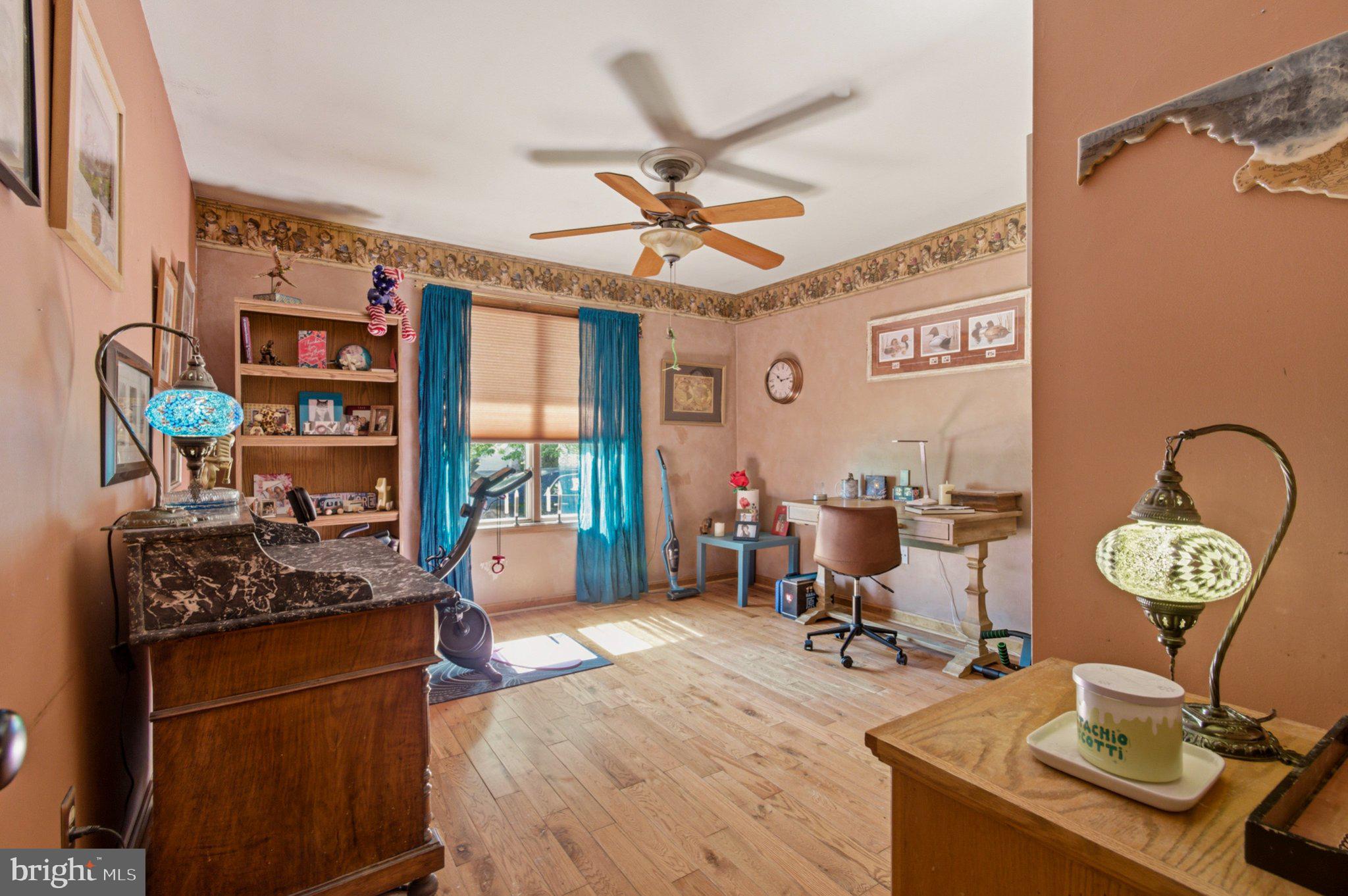 CHELTENHAM - Residential