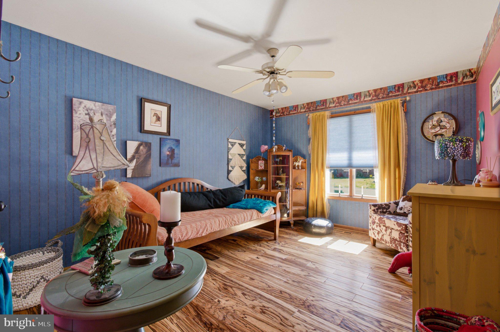 CHELTENHAM - Residential