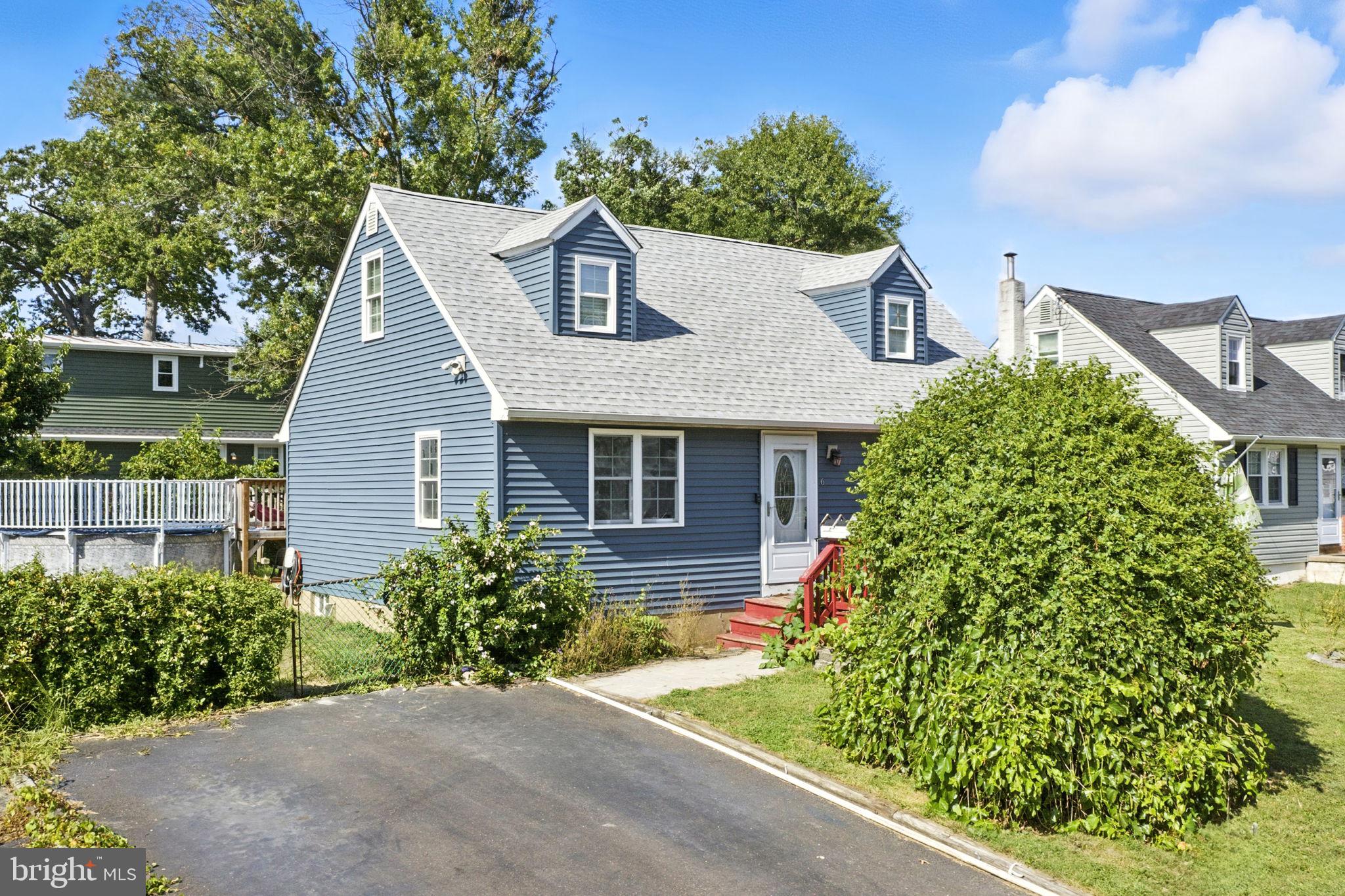 6 CAROLINA AVENUE