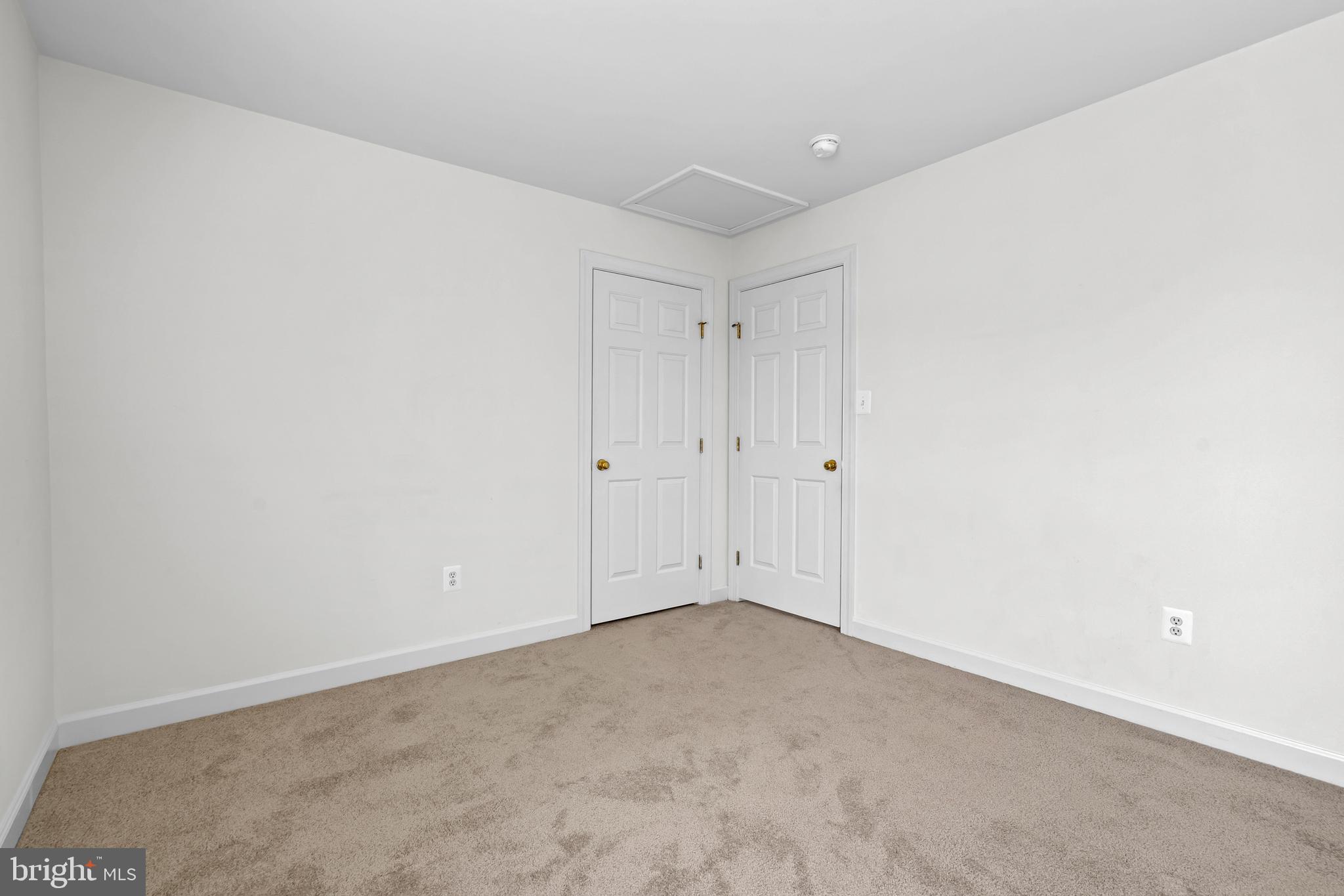 HAGERS CROSSING - Residential