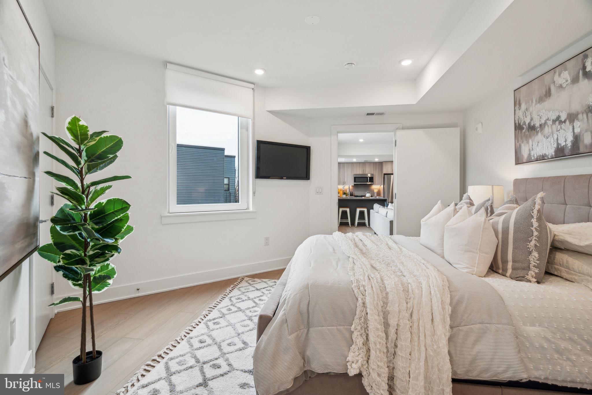 FISHTOWN - Residential Lease