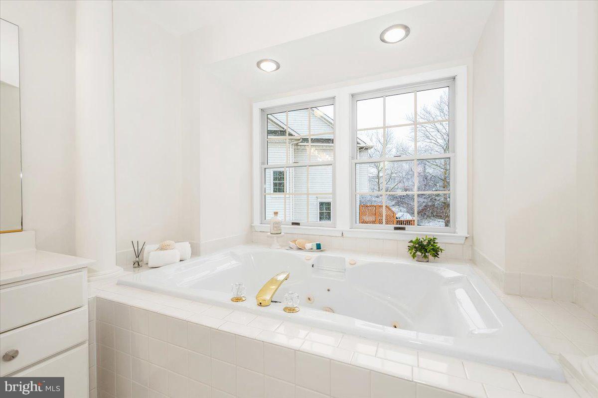 QUINCE HAVEN - Residential