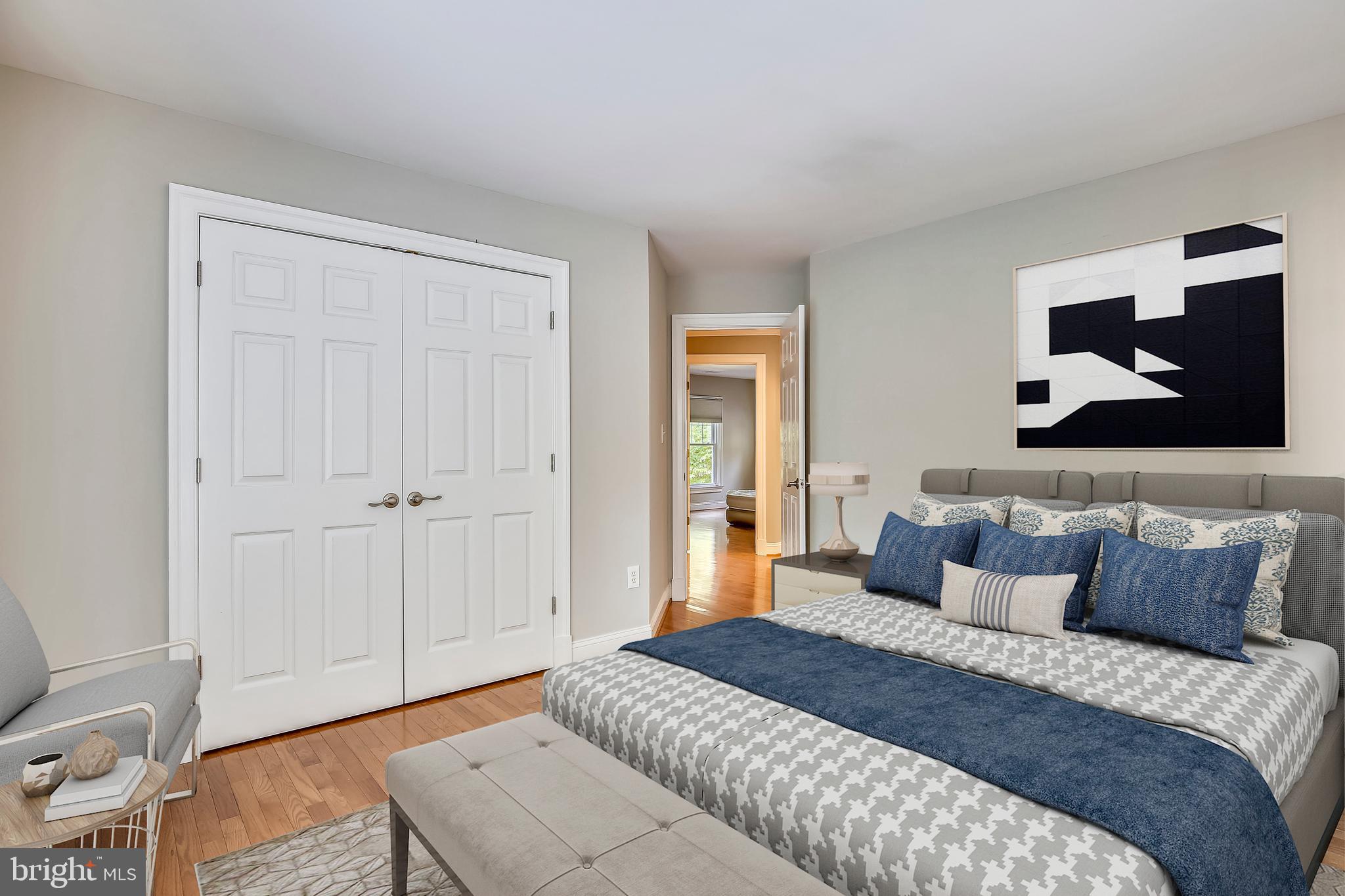 CHAIN BRIDGE - Residential