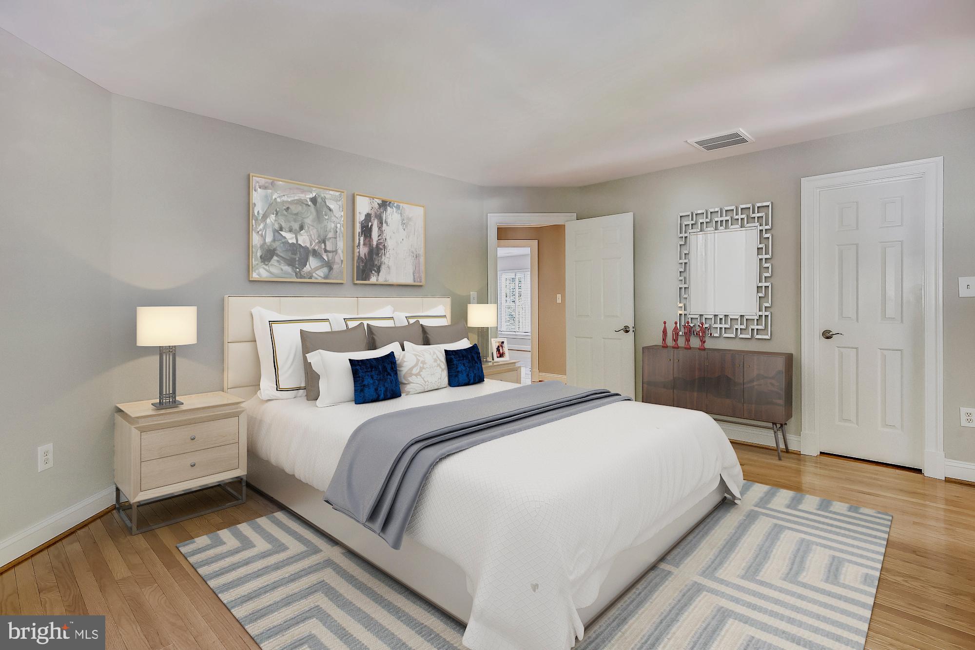 CHAIN BRIDGE - Residential