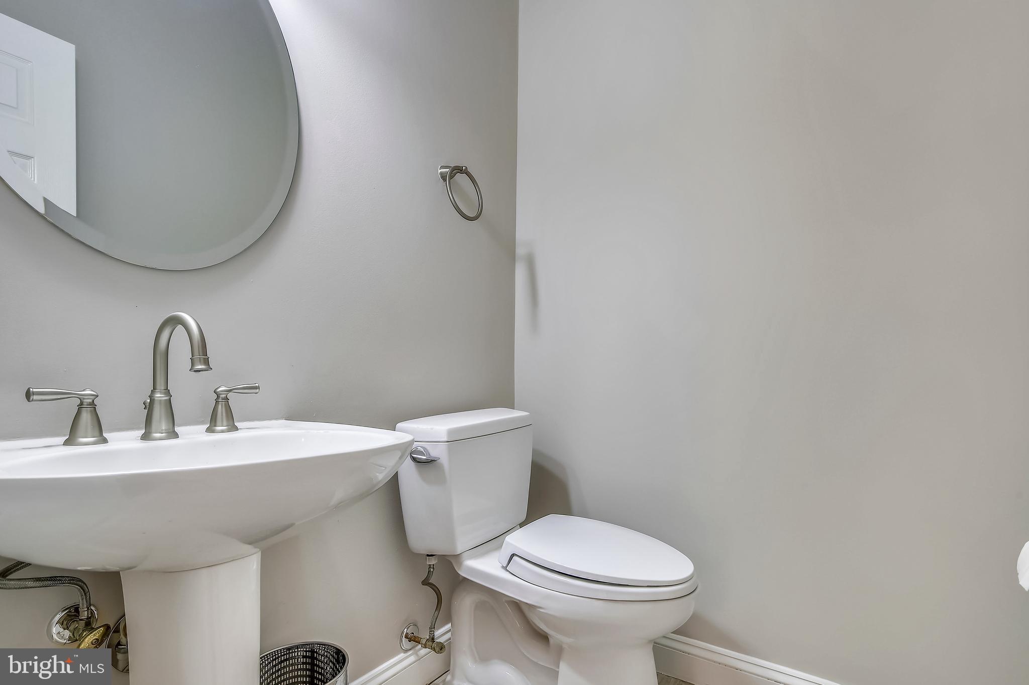 CHAIN BRIDGE - Residential