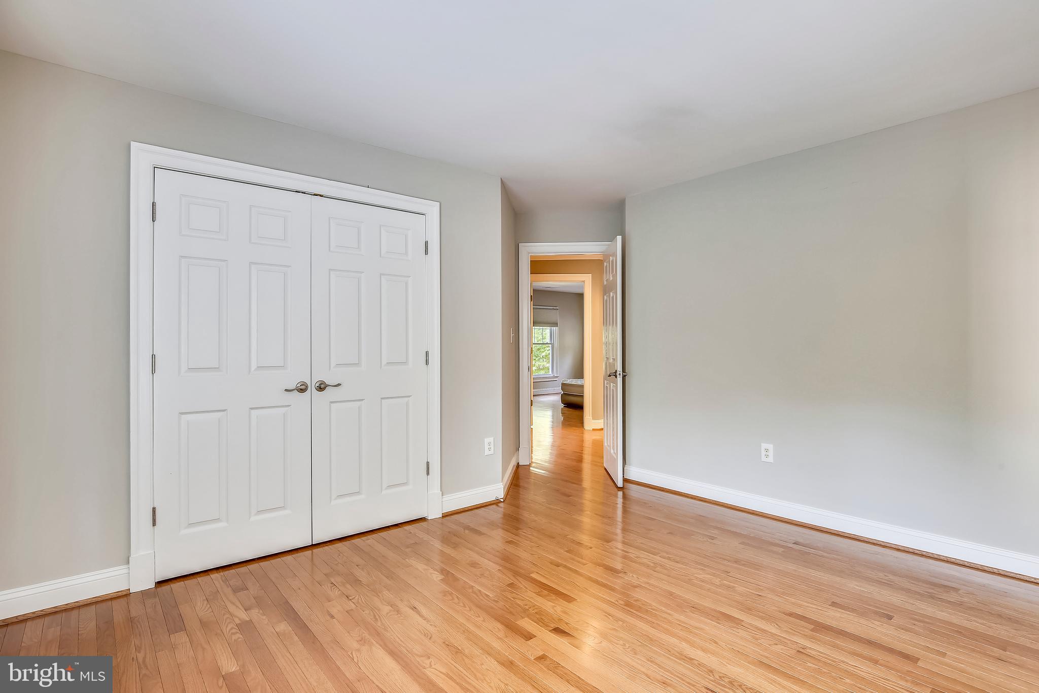 CHAIN BRIDGE - Residential