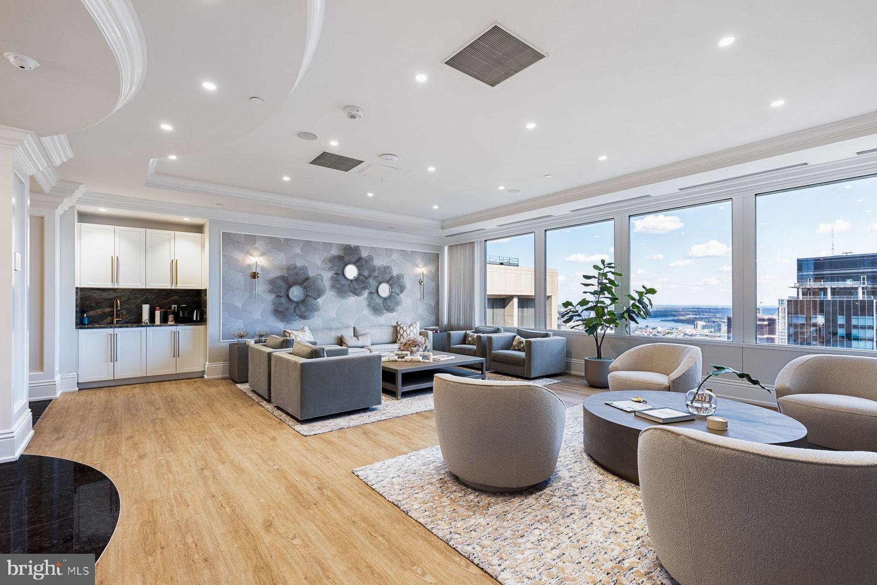 CENTER CITY - Residential