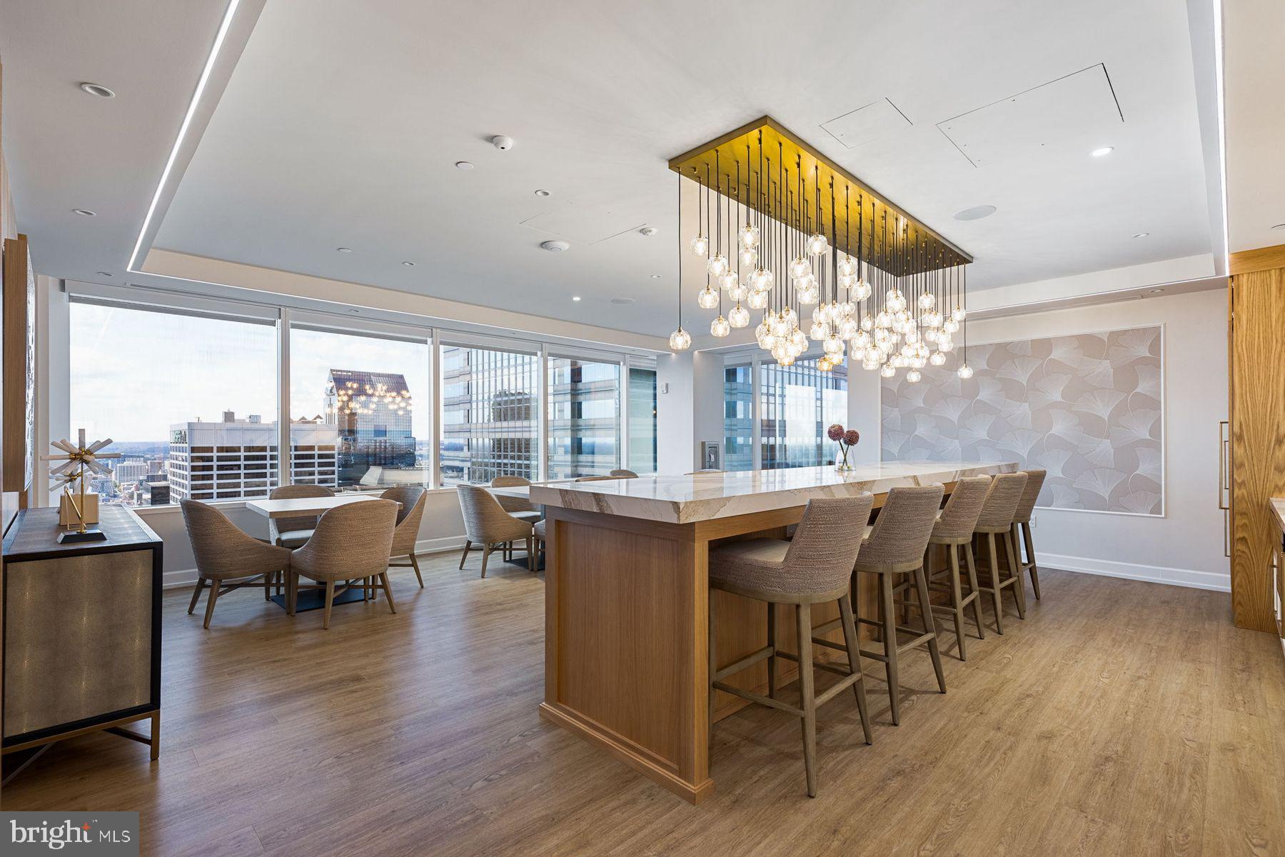 CENTER CITY - Residential