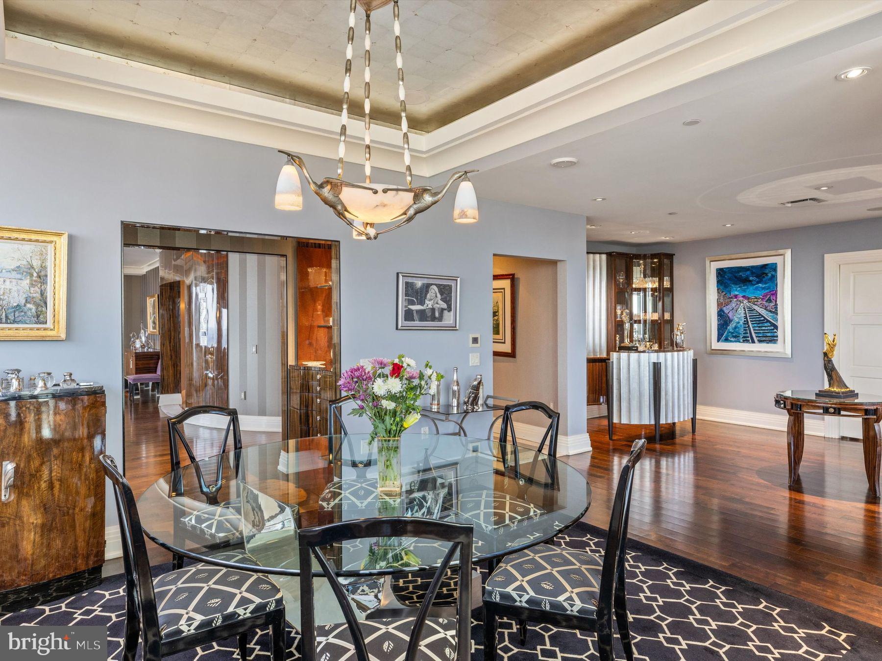 CENTER CITY - Residential