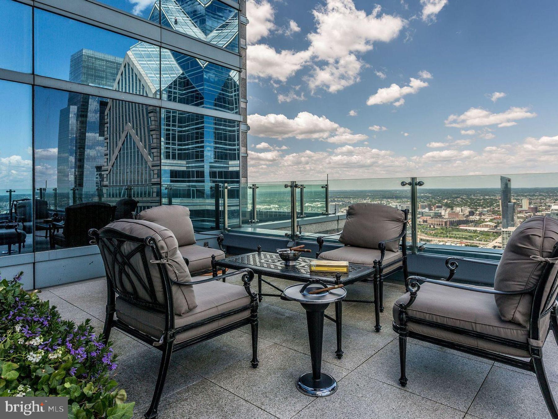 CENTER CITY - Residential