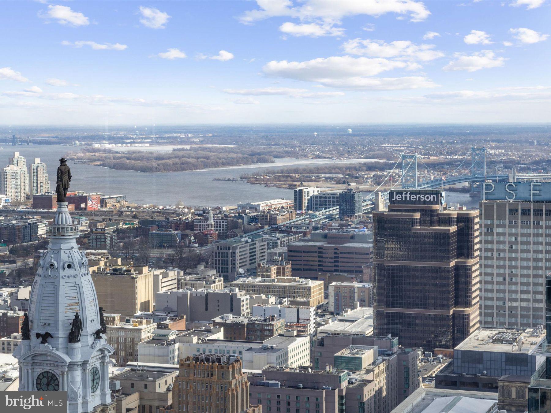 CENTER CITY - Residential