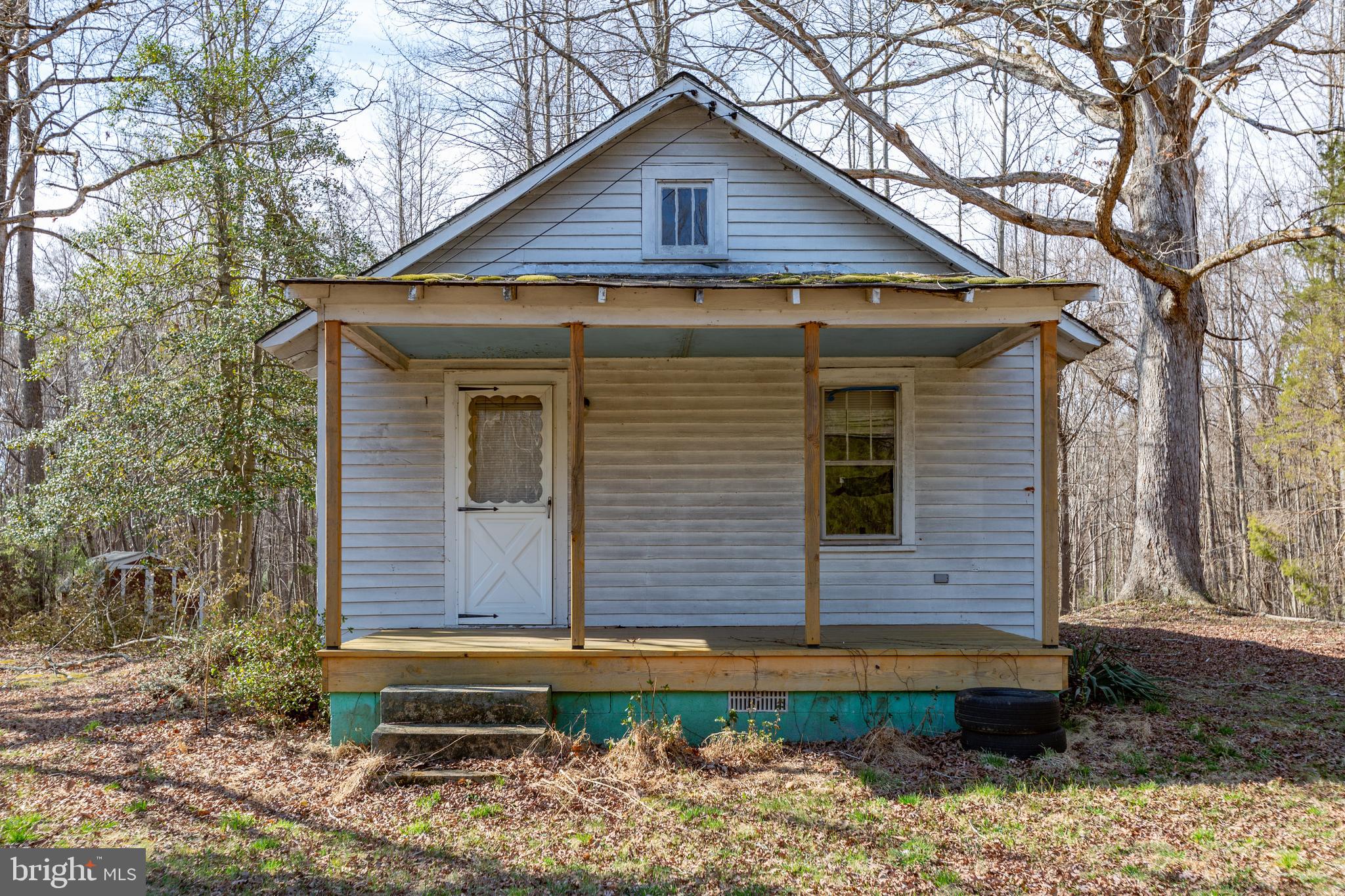 HARTWOOD - Commercial Sale