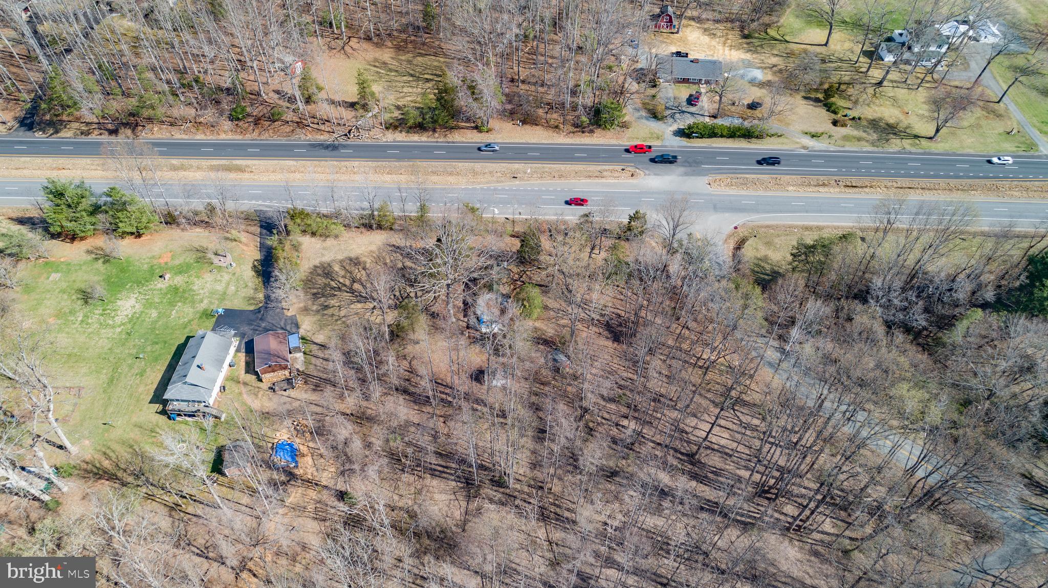 HARTWOOD - Commercial Sale