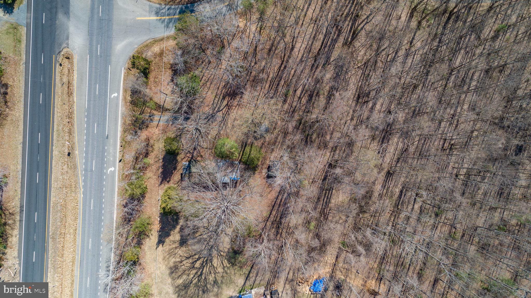 HARTWOOD - Commercial Sale