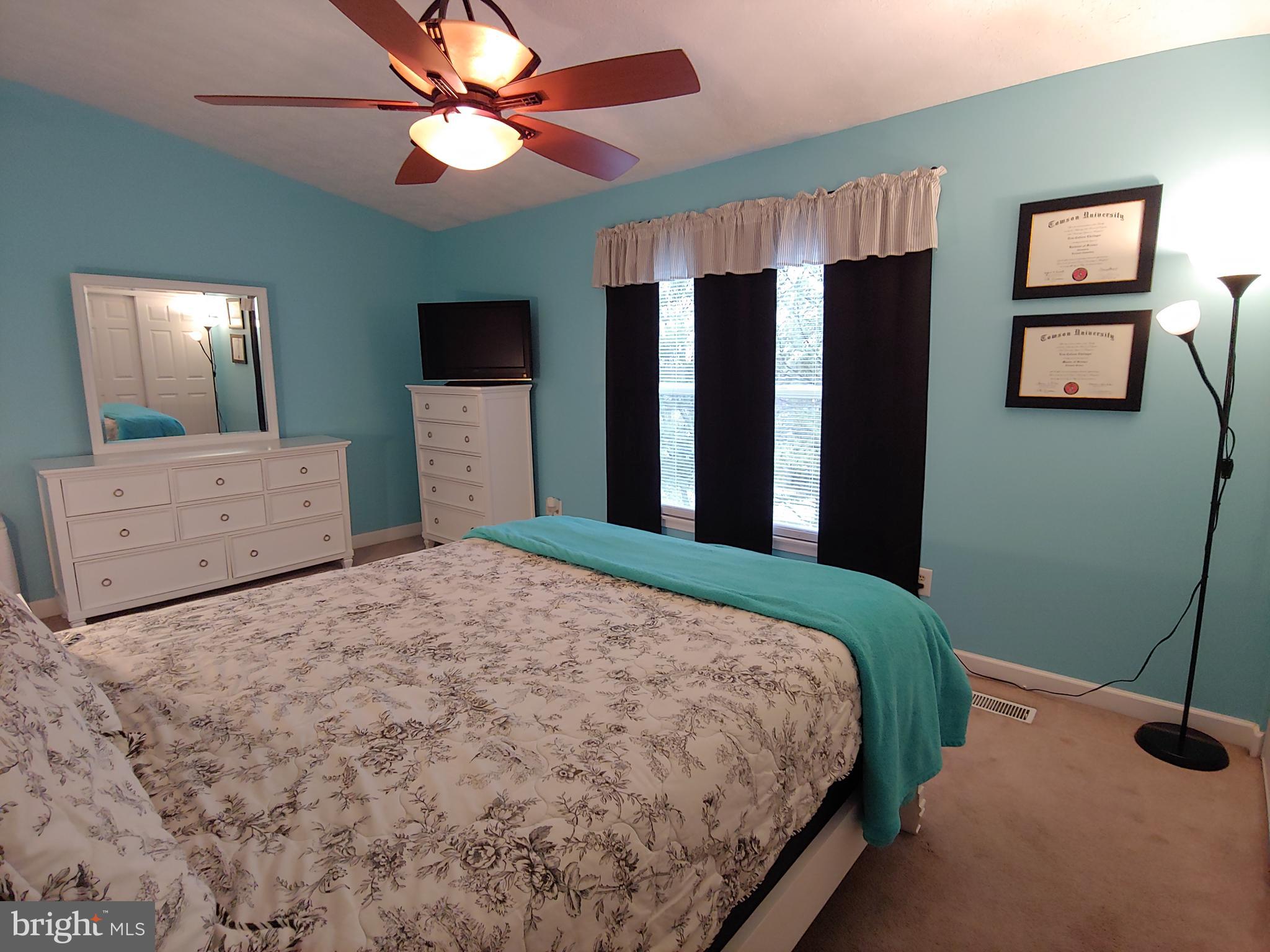 BRIGHT OAKS - Residential