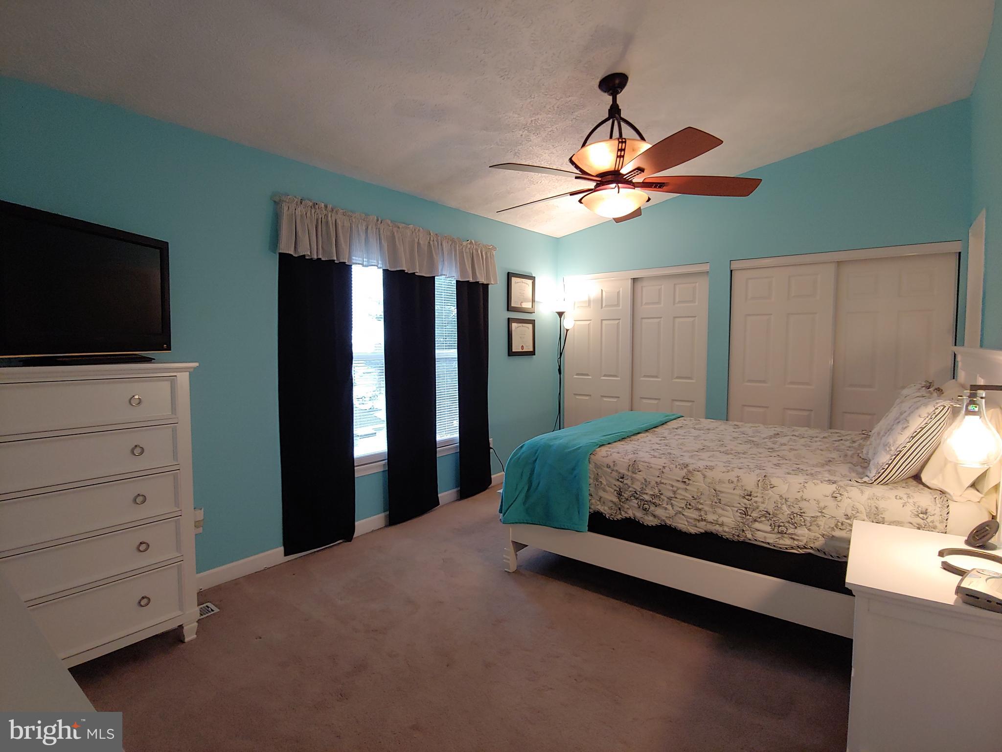 BRIGHT OAKS - Residential