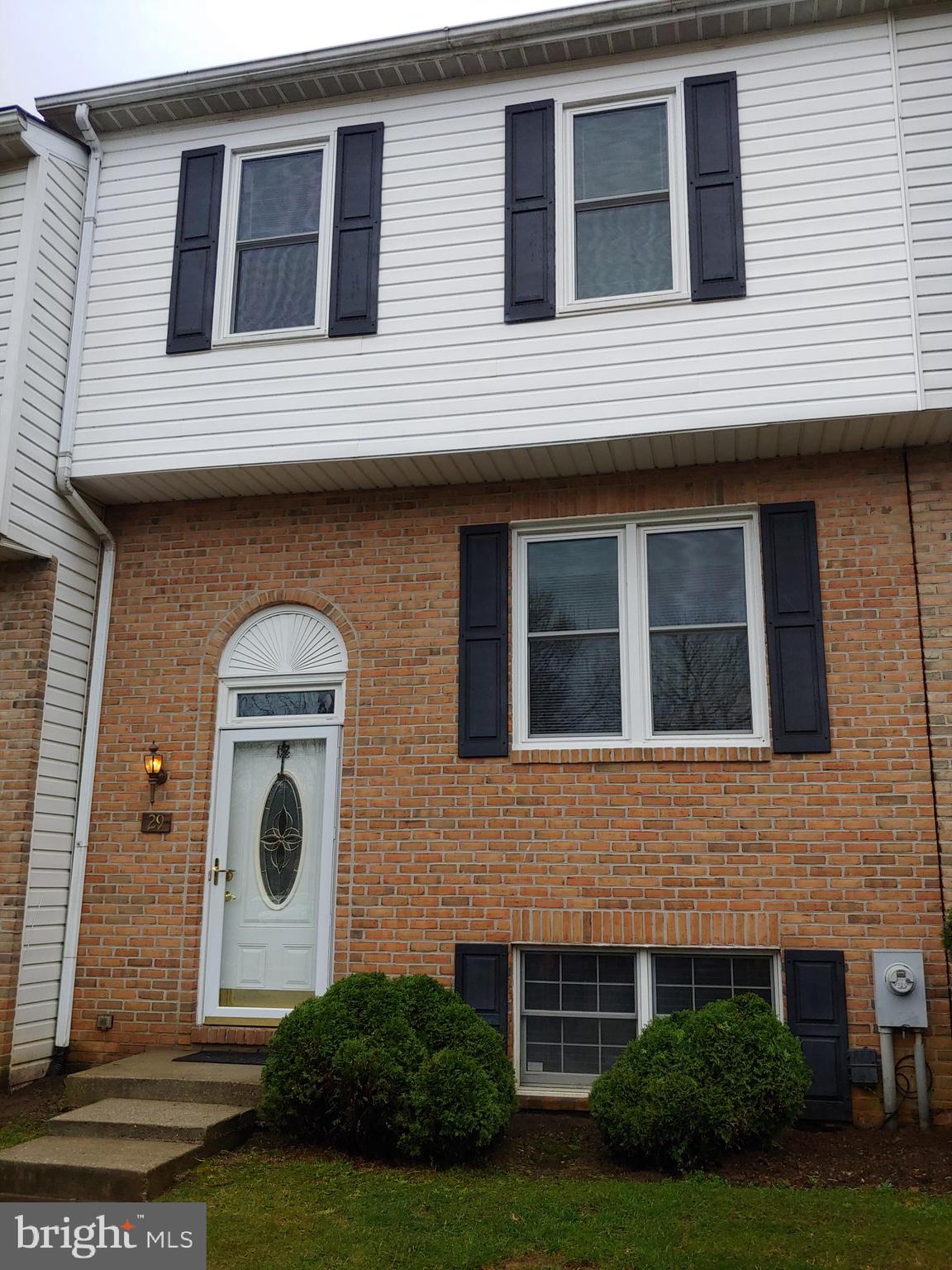 BRIGHT OAKS - Residential