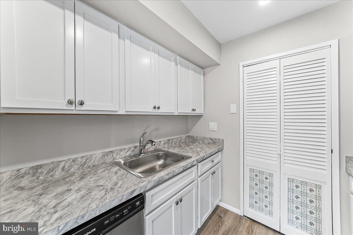 PAINTERS CROSSING - Residential