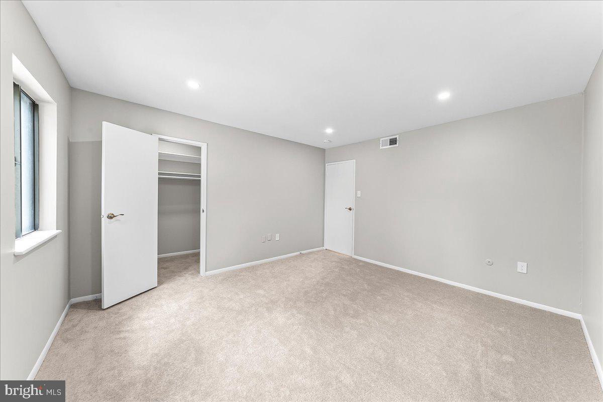 PAINTERS CROSSING - Residential