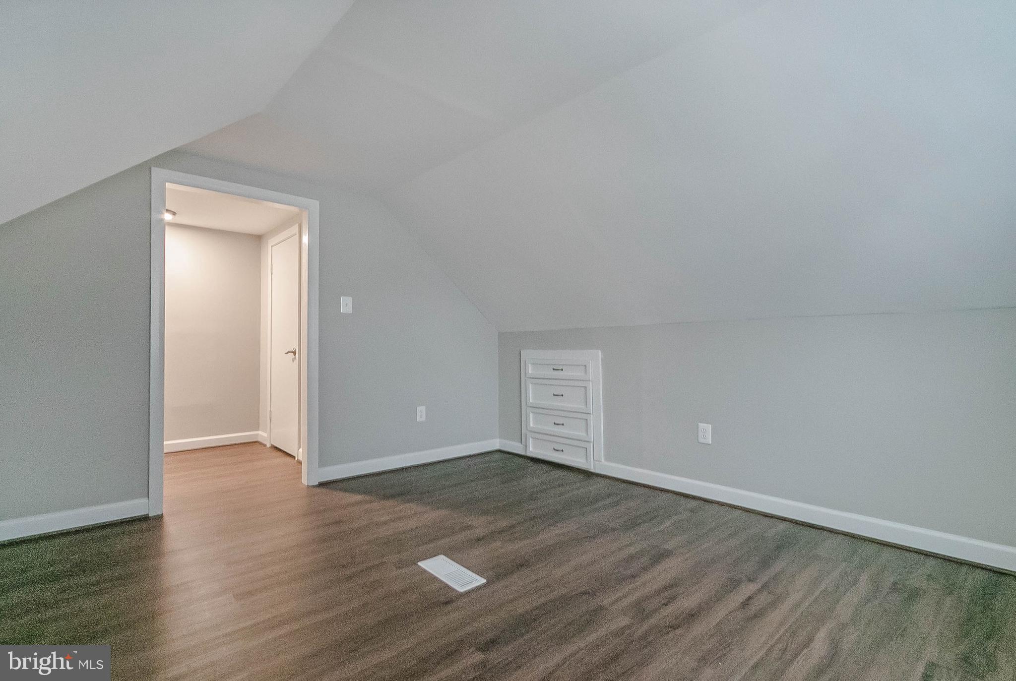 HARFORD PARK - Residential