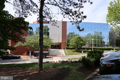 Photo of 9200 Corporate Boulevard #330, ROCKVILLE, MD 20850 (MLS # MDMC2233154)