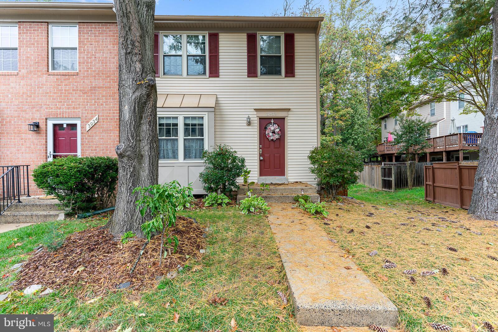 FAIR WOODS - Residential Lease