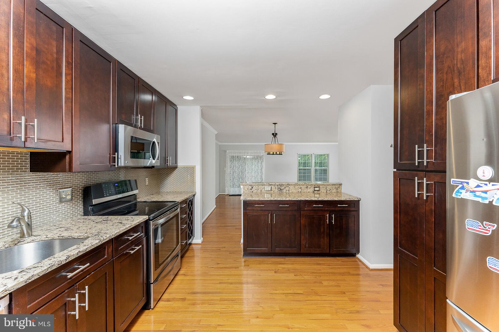 FAIR WOODS - Residential Lease