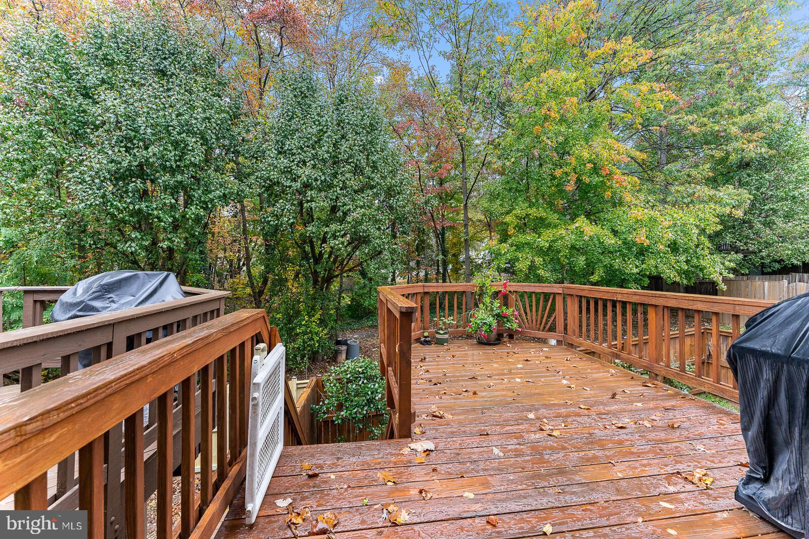 FAIR WOODS - Residential Lease