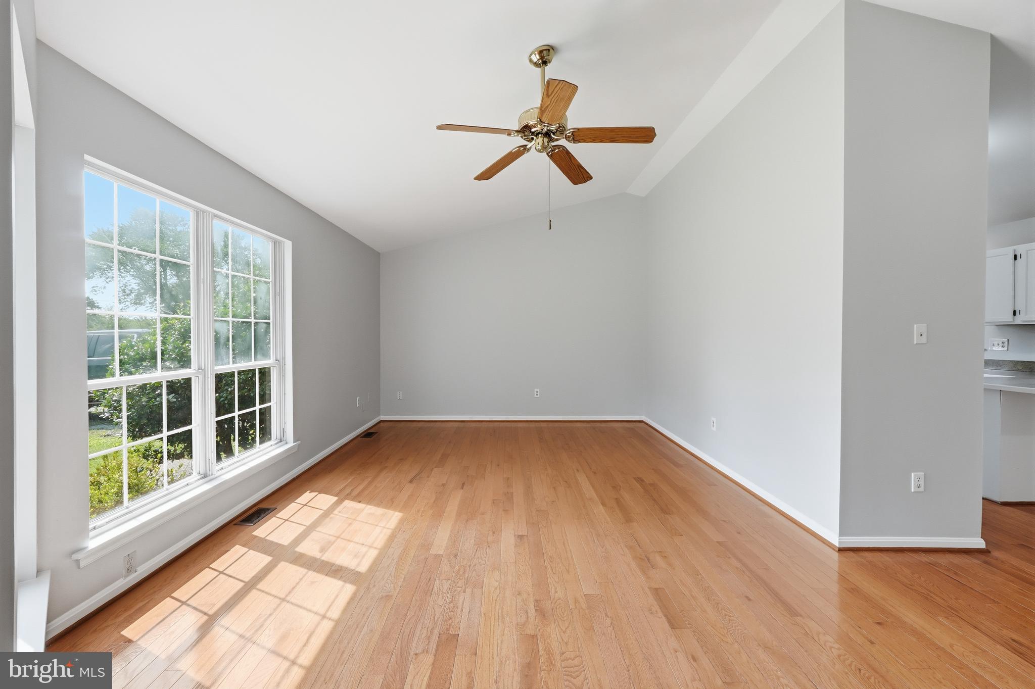 11258 EDGEWOOD DRIVE