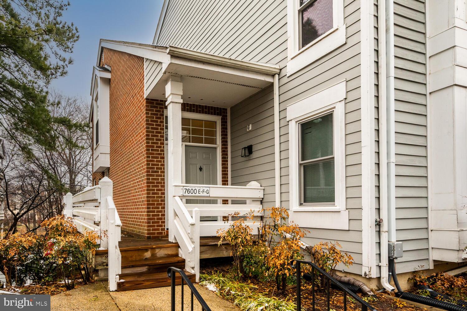 7600 LAKESIDE VILLAGE DRIVE G