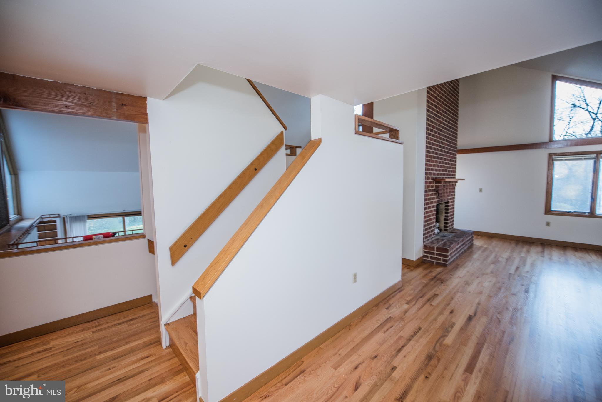 WILLOWDALE - Residential