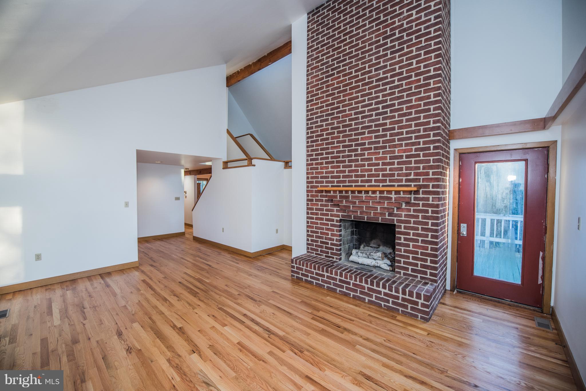 WILLOWDALE - Residential