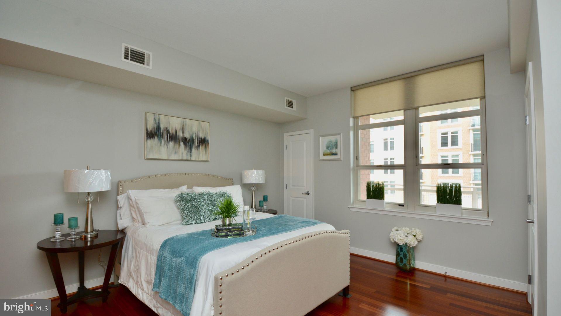 NATIONAL HARBOR - Residential