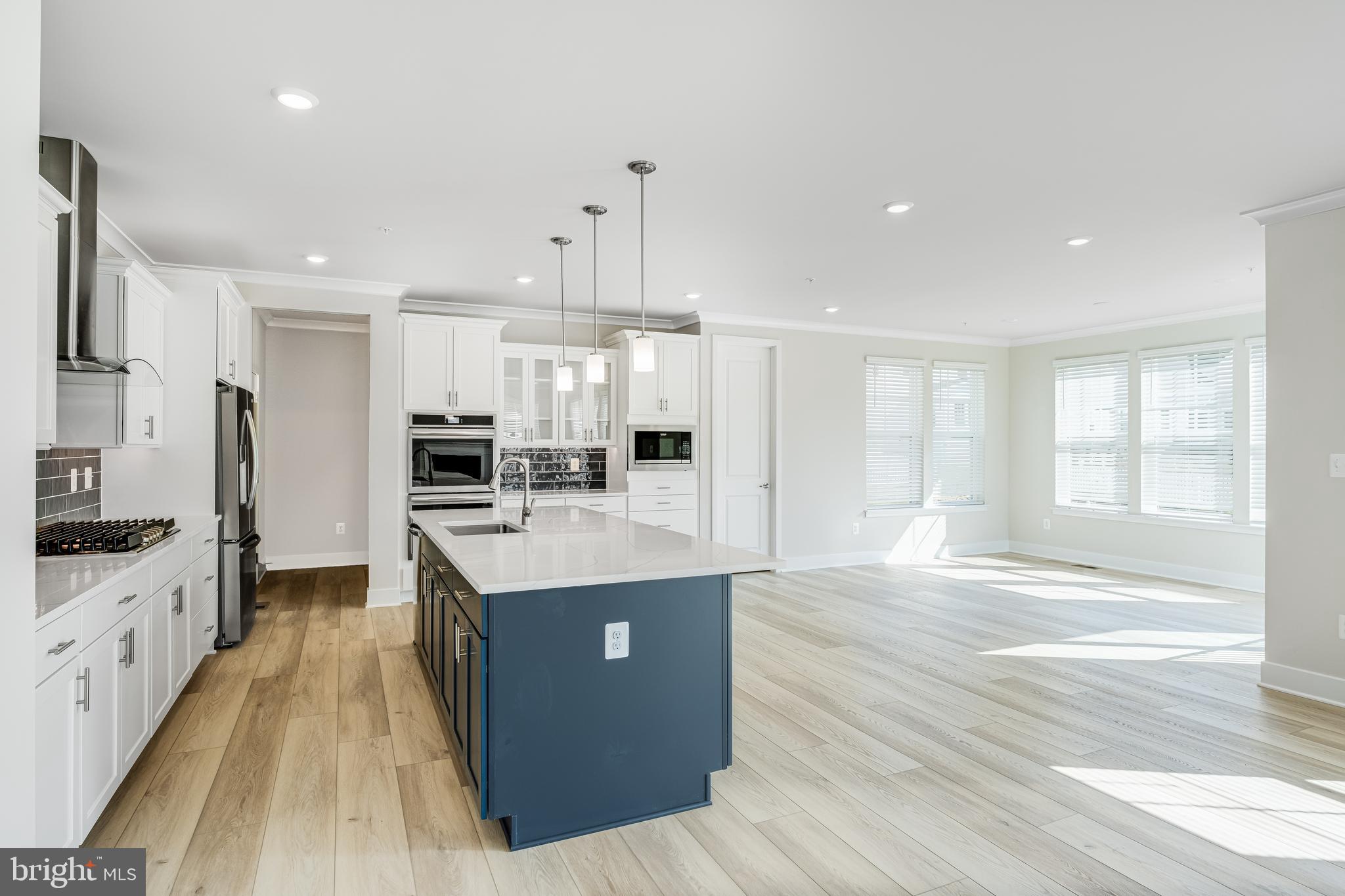 PARKSIDE PRESERVE - Residential