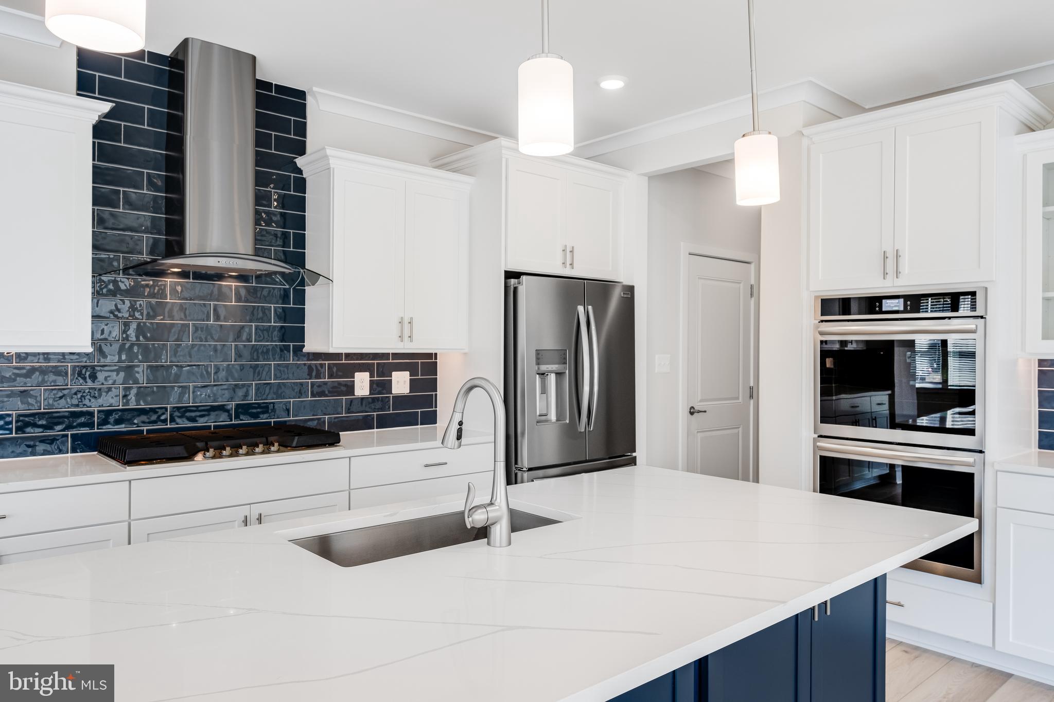 PARKSIDE PRESERVE - Residential