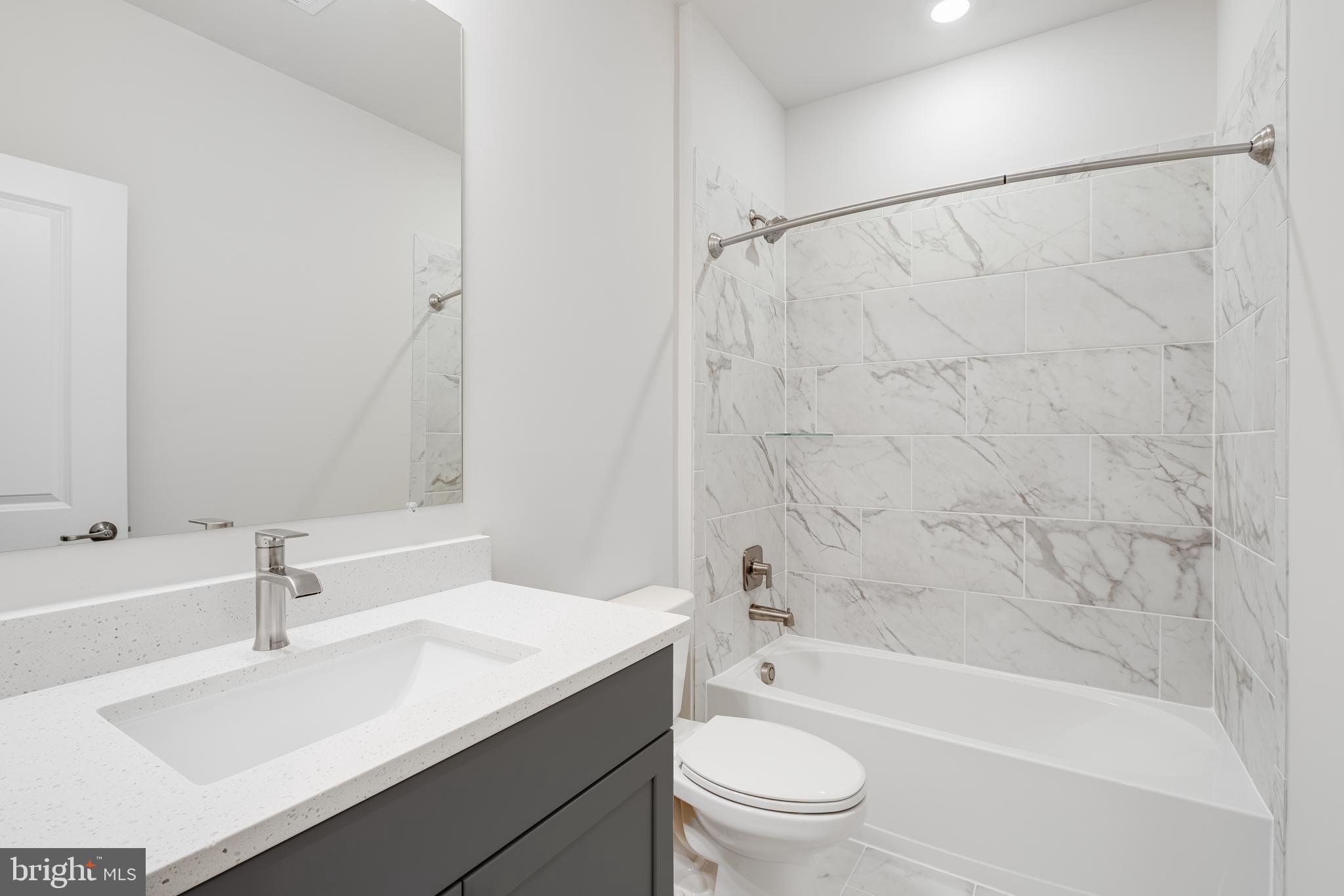PARKSIDE PRESERVE - Residential