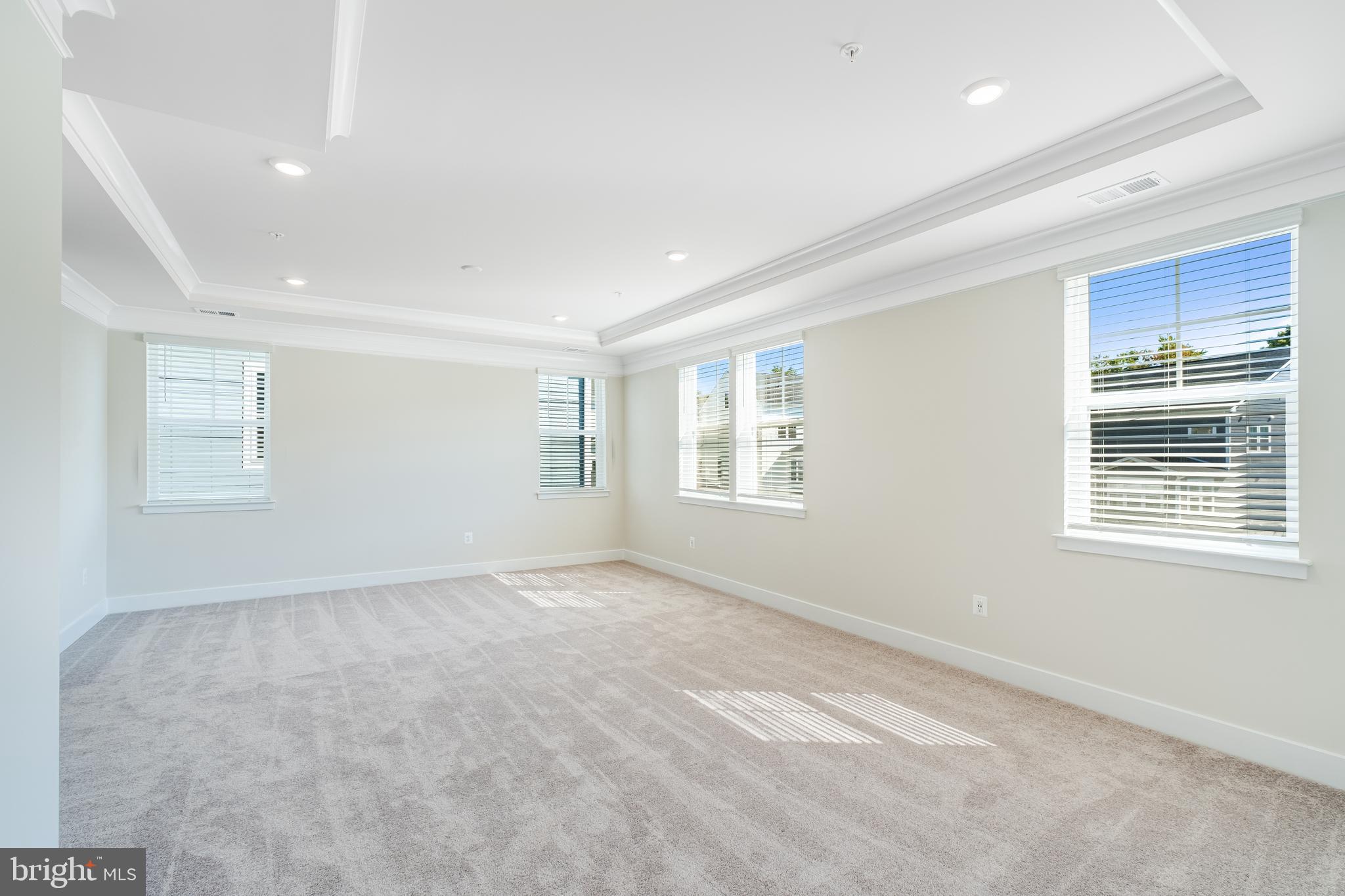PARKSIDE PRESERVE - Residential